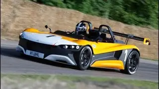 VUHL O5RR VS Alfa Romeo 4c Spider