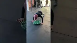 Plyo plate push up