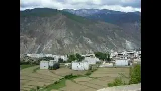 Surroundings of small Tibetan village near Xiangcheng, Kham (Eastern Tibet)