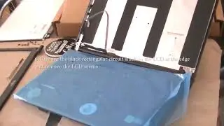 How to replace laptop screen [Fujitsu Lifebook AH532/G52]
