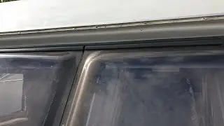 Новый герметик вокруг передних окон и поломка крышки винта 😪