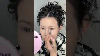 A comprehensive tutorial on makeup and hairstyle for Asian Americans in the Latin American