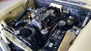 1975 klasik Mercedes.