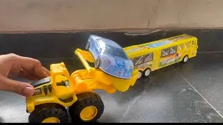 Bus and car damaged 🥹#funnyvideo / #kidsvideo 😂👌