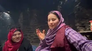 Picnic at No network zone my family members Hassina Banoo journalist Adv Zulekha Bano 