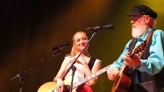 Jewel and Atz Kilcher - Homestead Yodeling Christmas - Handmade Holiday Tour 2018 Tulsa Oklahoma
