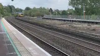 The network rail flying yellow banana 950 dmu 2020