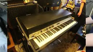 1979 Rhodes Suitcase 73 Demo