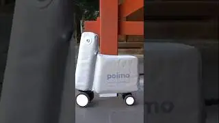 Un scooter gonflable