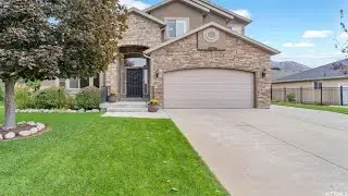10706 N FIDDLESTICKS, Cedar Hills, UT Presented by Alexandra McEwen.