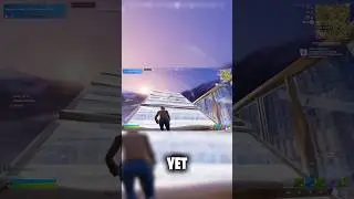 Что вы предпочитаете: сёрфинг или боевой автобус? #fortnite #fortnitechapter7 #gaming