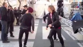R5 Crack Vid!