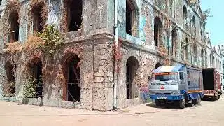 Shooting Location  MUKESH MILLS     MUMBAI