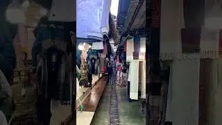 Shopping market in Manali