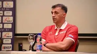Izbornik Josip Sesar i košarkaši Lovro Gnjidić i Danko Branković uoči pretkvalifikacija za Eur