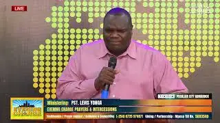 Evening charge // PST LEVIS YONGA