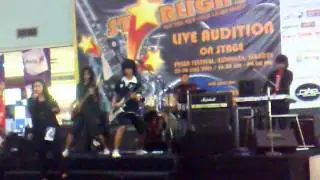 AnisaDewa (Starlight Audition @PasFes Kuningan)
