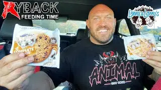 Шоколадное печенье с арахисовым маслом, протеином и кофе Starbucks от Lenny and Larry's. Время кормления рыбок.