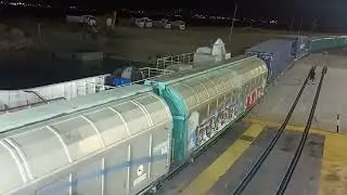 Eisenbahnfähre Van - Tanvan (Vansee) : Ent- und Beladung mit Güterwagen