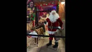 Christmas in Greektown | Detroit, Michigan