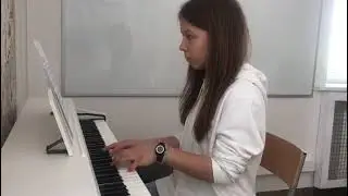 The Swan - a piano interpretation by Julia, 8th grader.