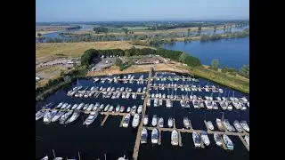 CP De Batavier in Niftrik (NB) (vlog 22) a/d haven.