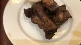 The Pelican Grill Wings with the friends | 100Mobay