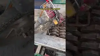 whose motorcycle is this?#shredding #shreddermachine #metalshredder #twinshaftshreddermachine
