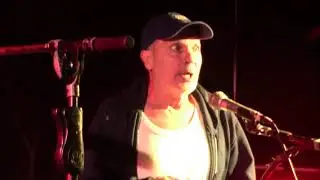 MARK HUFF sings 