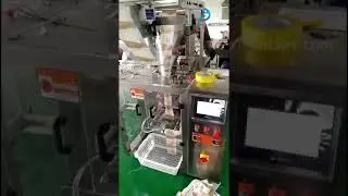 Automatische Schaufelkettenzufuhr manuelles Ladematerial vertikale Beutelf&uuml;llversiegelung Verpackung