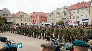 [LIVE] Sztandar dla 18. Łomżyńskiego Pułku Logistycznego. Apel na Placu Niepodległości w Łomży