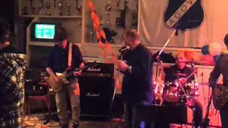 Johnny two Oranjeparty Agovv