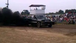 Bucyrus truck pull  06/18/11 Ryan