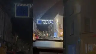 Totnes Noir #totnes #town #lights #mainstreet #highstreet #uk #devon #welcome #car #ride #night