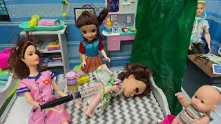 Barbie doll going to hospital/Doctor giving injection to dad/Barbie show videos tamil