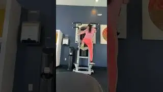 Machine workout for hourglass body