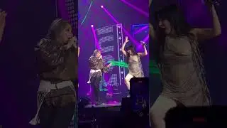 [CUT] ParkBom 2NE1 Almost tumbling action on stage | #veetv #2ne1 #kpop #malaysia