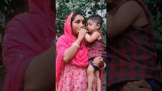 Kiyan's Hand Got Bitten! 😱🖐️ #shorts #funny #famflixshorts