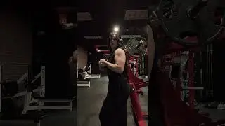 #motivation #demonslayer #goth #gym #girlswholift #powerlifter