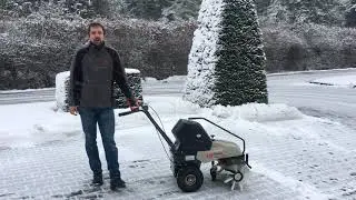 MMV - Cramer Domus Akku Kehrmaschine - Leise Schnee fegen