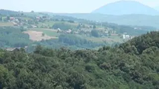 Sturlic Cazin JOHOVICA Dzenanovici Liskovac 6 Juli 2011 pogled sa Komesarca Hrvatska.MP4