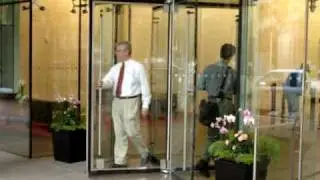 Boon Edam Crystal TQ - All Glass Revolving Door Demonstration