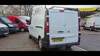 VAUXHALL VIVARO - DL17XDD