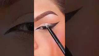 Black Glitter EyeMakeup Tutorial ✨🖤#makeup #softglamlook  #eyemakeup #youtubefeed #ytshort #shorts