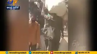 2,000 migrant workers gather at Mumbai&rsquo;s Bandra to catch train to Bihar