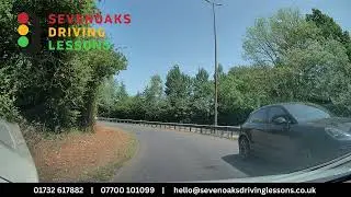 Porsche Drives Wrong Way At Morley's Roundabout in Sevenoaks!