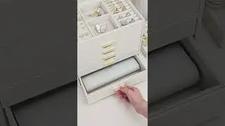 POV: My dream jewelry box  #jewelry #luxury #aesthetic #jewelrycollection