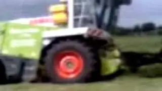 Aughmooties harvester stuck in O'Briens farm in Co Roscommon