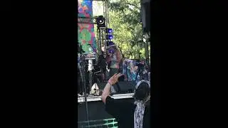 EP 18 On the Road- Daze Between Fest w/ Barry Sless