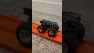 BATMAN Monster Jam Monster Truck ICE WATER DUNK #Shorts